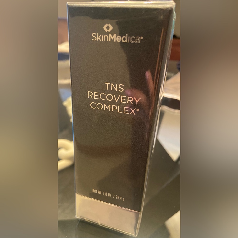 SkinMedica TNS Recovery Complex.